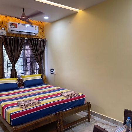 Nimmu Guest House & Restaurant Gokarna ゴカルナ エクステリア 写真