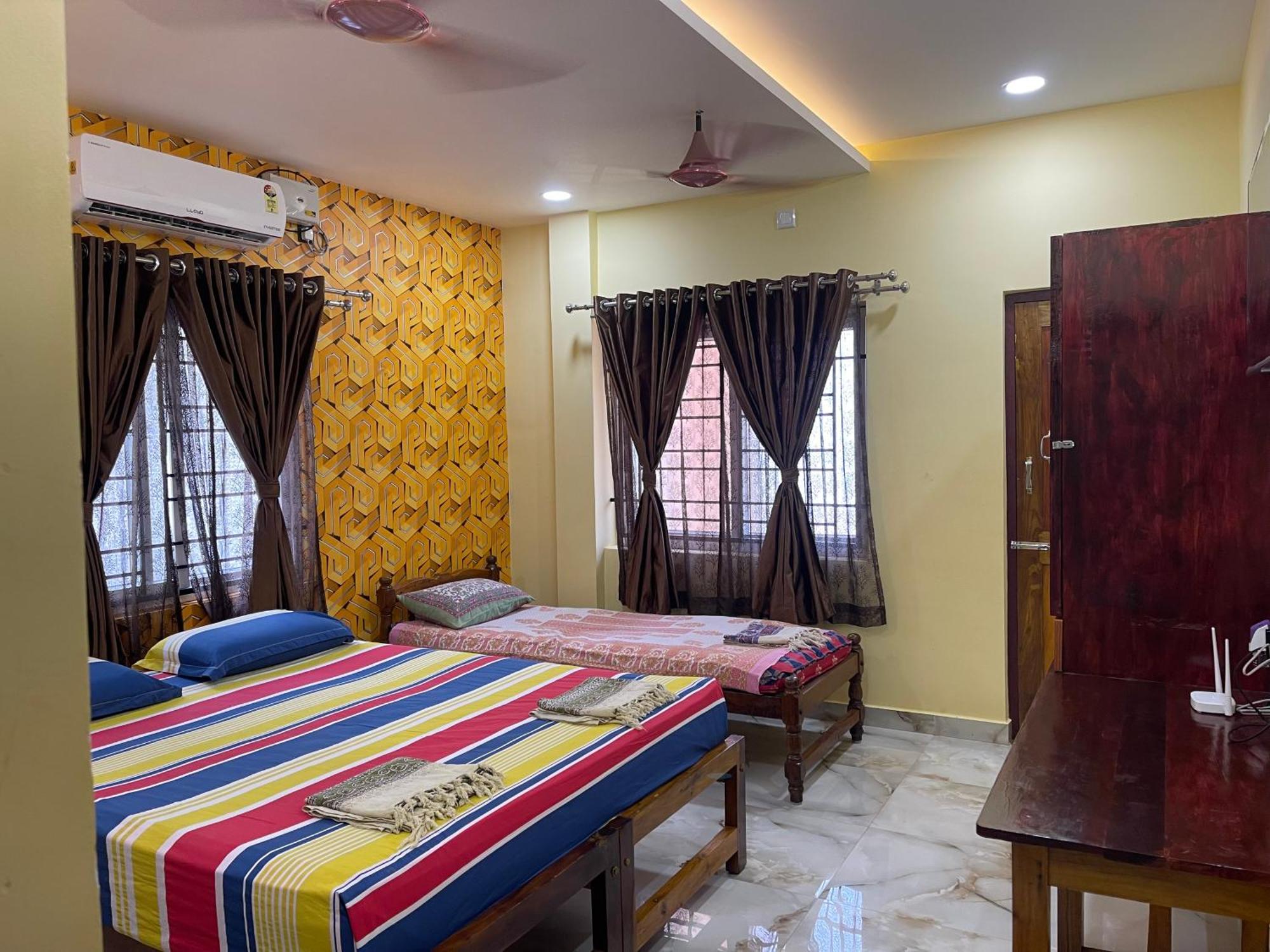 Nimmu Guest House & Restaurant Gokarna ゴカルナ エクステリア 写真