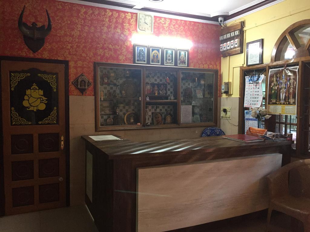 Nimmu Guest House & Restaurant Gokarna ゴカルナ エクステリア 写真