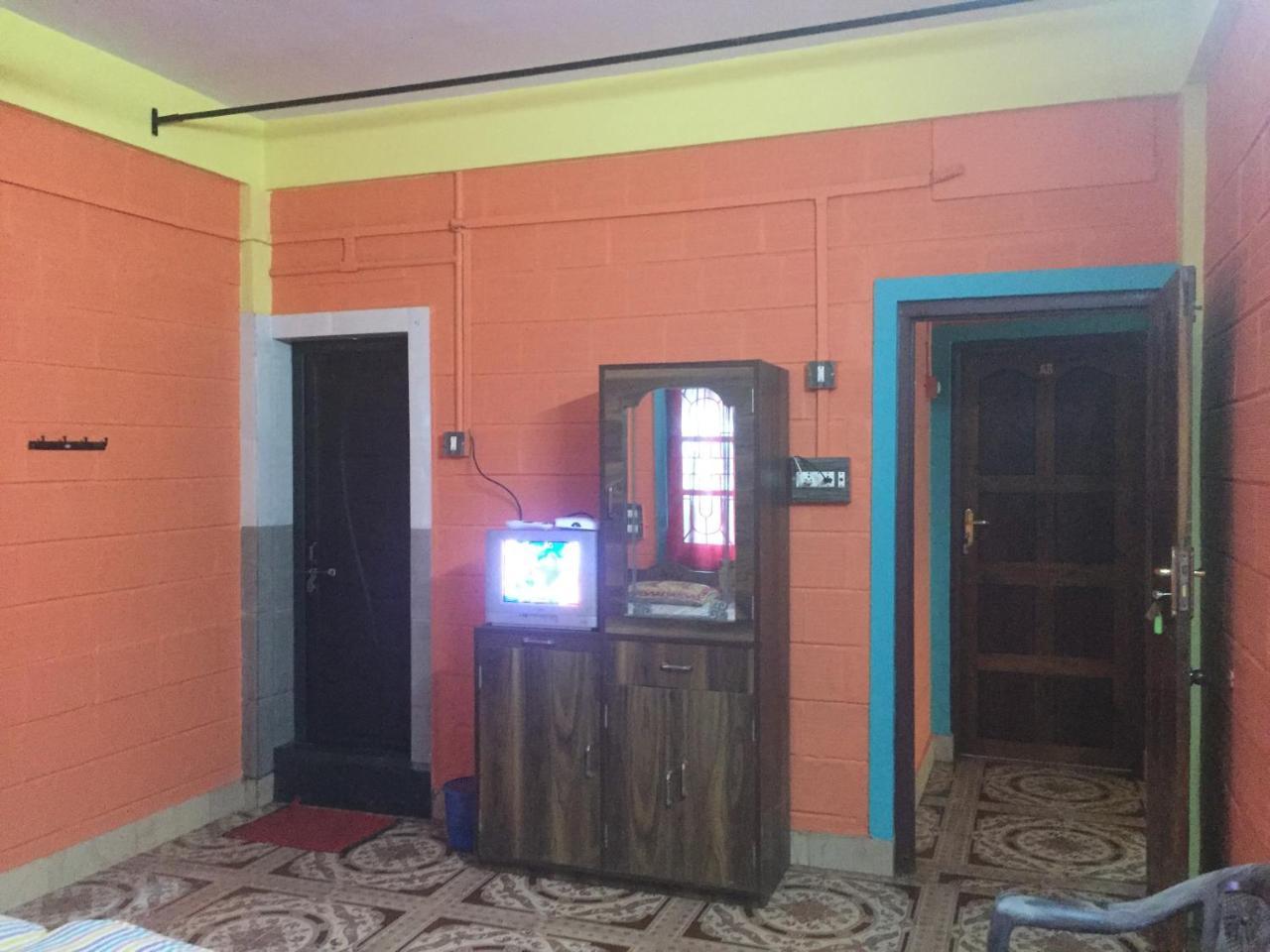 Nimmu Guest House & Restaurant Gokarna ゴカルナ エクステリア 写真