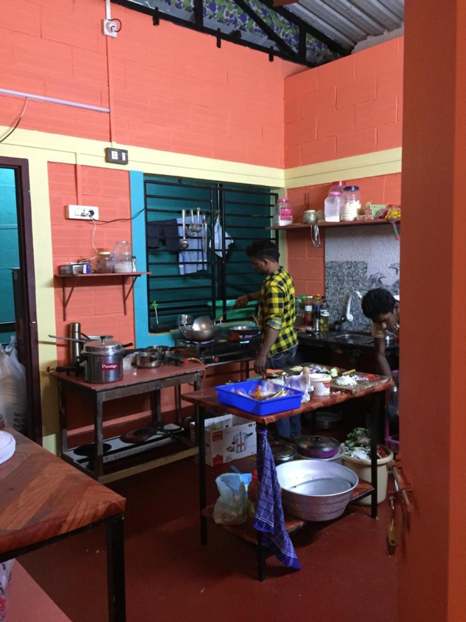 Nimmu Guest House & Restaurant Gokarna ゴカルナ エクステリア 写真