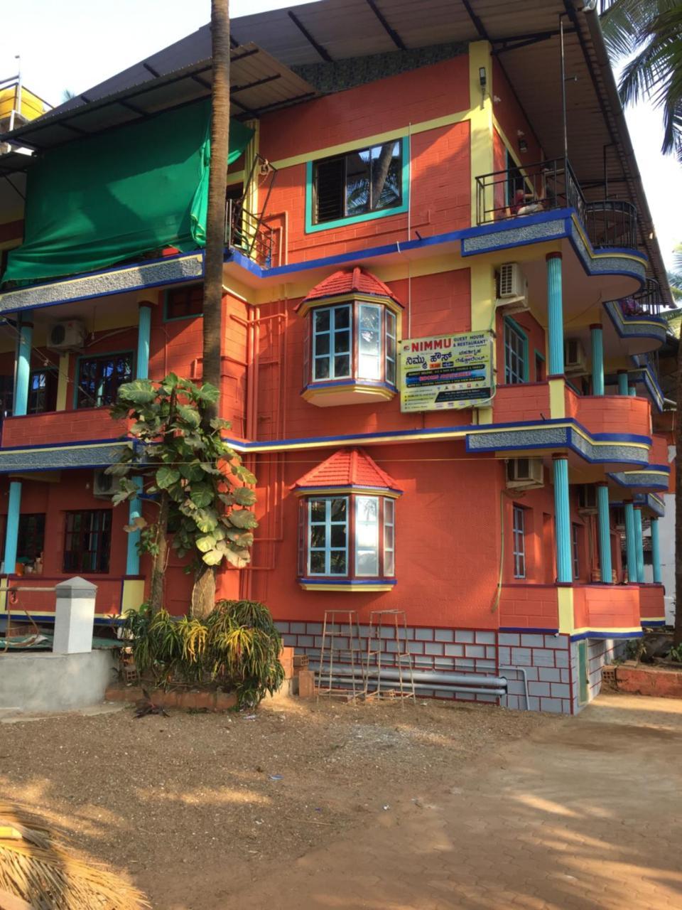 Nimmu Guest House & Restaurant Gokarna ゴカルナ エクステリア 写真