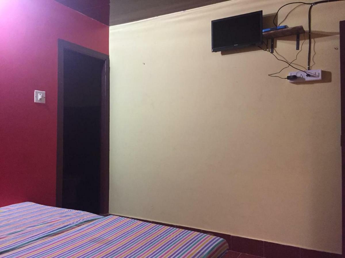 Nimmu Guest House & Restaurant Gokarna ゴカルナ エクステリア 写真