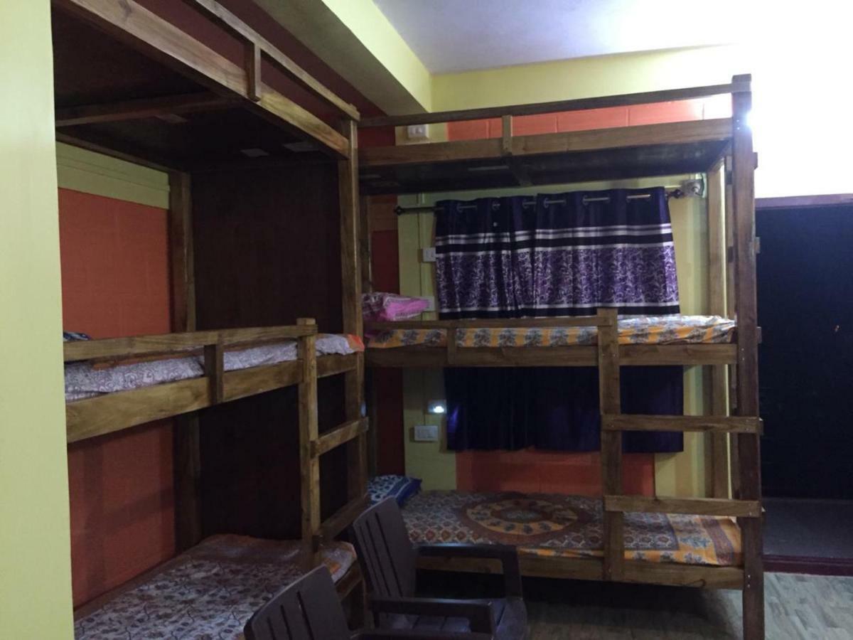 Nimmu Guest House & Restaurant Gokarna ゴカルナ エクステリア 写真